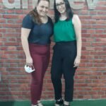 Roda de conversa sobre cuidados integrais com a saúde da mulher. Além de abordar o tema da campanha sobre câncer de mama e colo de útero, a Psicóloga Amanda Rossi e Mariana Caldeira trouxeram ao debate a importância do bem estar emocional da vida das mulheres, que cada vez mais agregam funções em suas rotinas.  Juntos, podemos fazer a diferença na vida de muitas mulheres. 💗